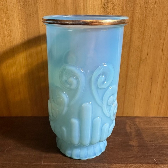 Vintage 1970 Avon Bristol Blue Opalescent Milk Glass Cup Vase - Picture 1 of 4